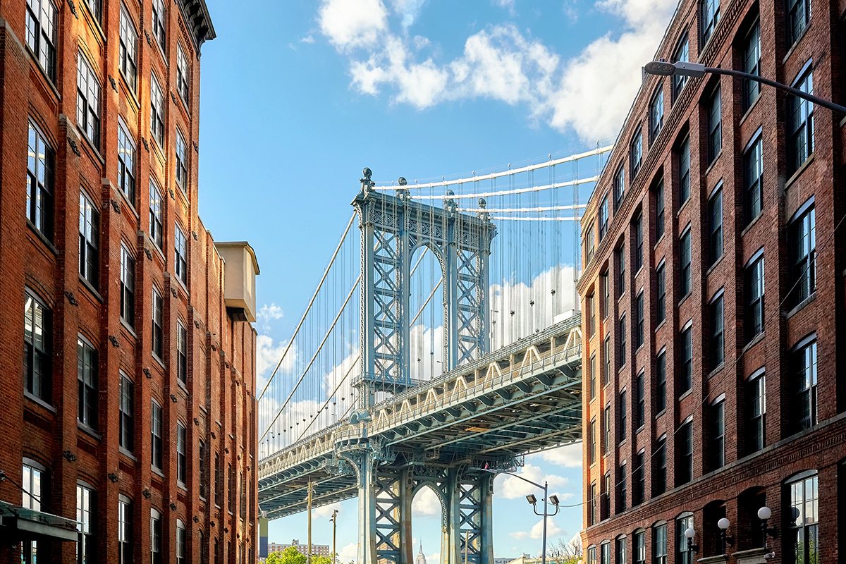Manhattan Bridge, New York City, von Dumbo aus gesehen (Maciejbledowski, Envato Elements)